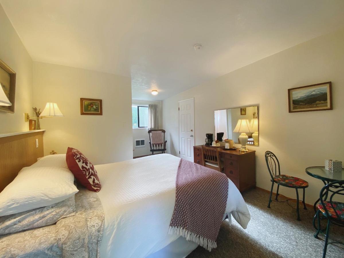 Port Crescent Emerald Valley Inn מראה חיצוני תמונה
