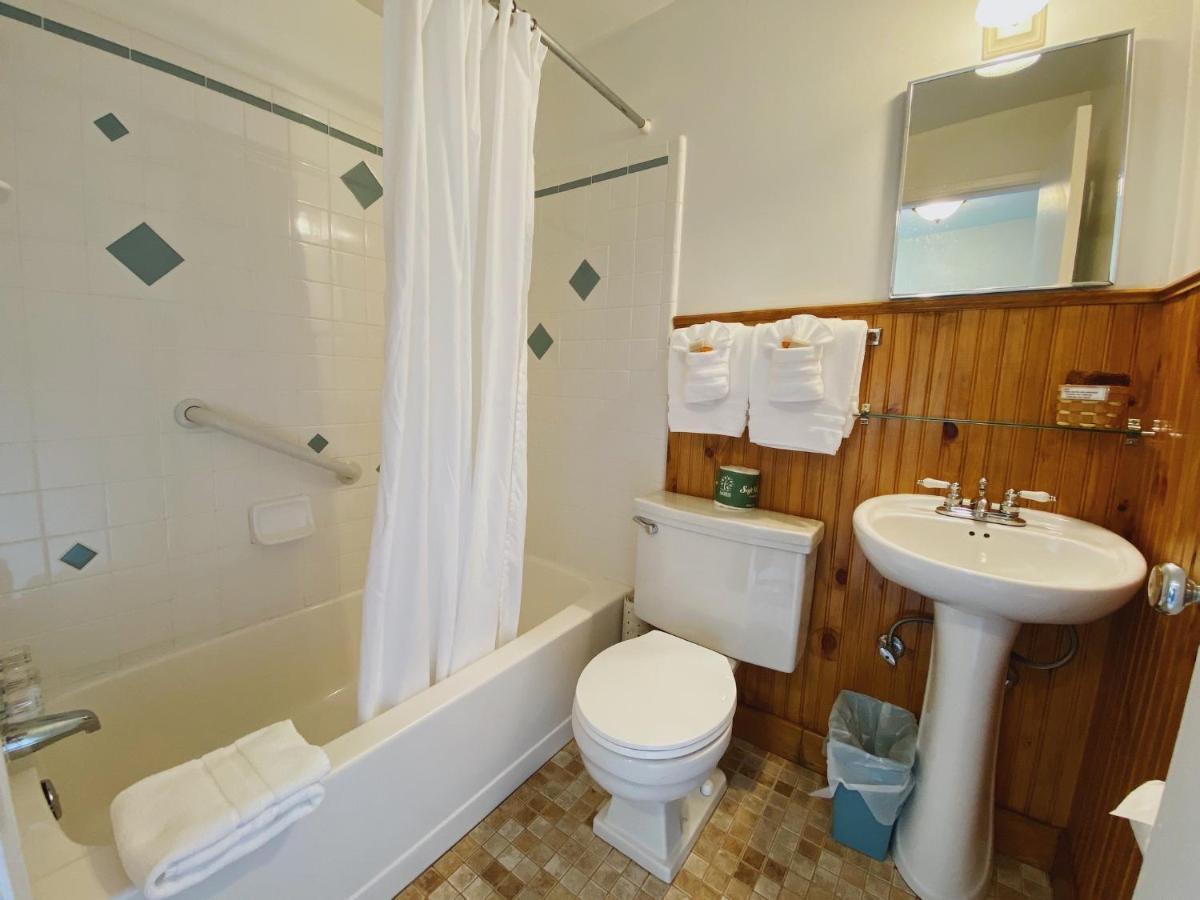 Port Crescent Emerald Valley Inn מראה חיצוני תמונה